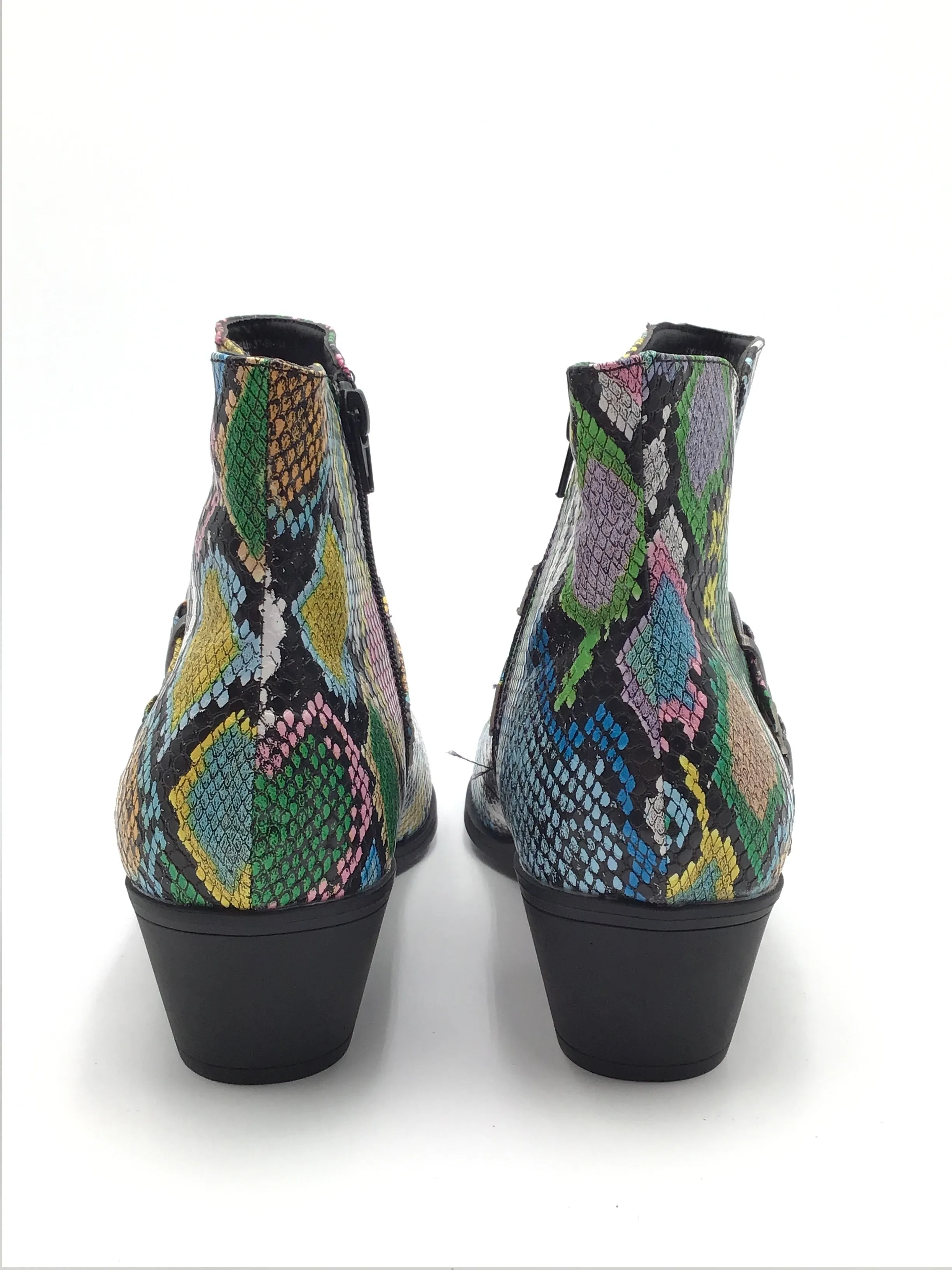 Boots Ankle Heels By Clothes Mentor In Multi-colored, Size: 11