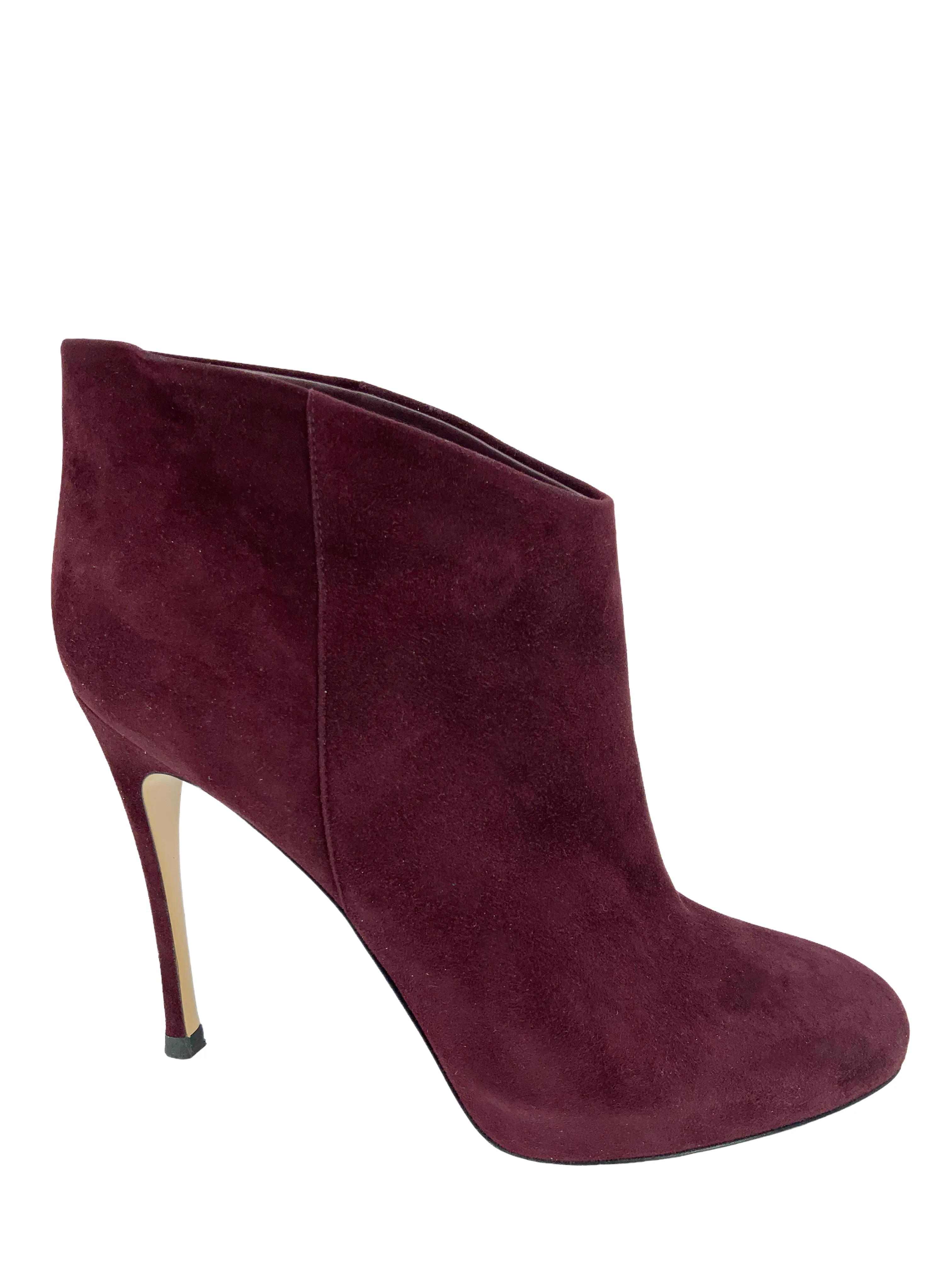 Gianvito Rossi Suede Point Toe Ankle Booties Size 11