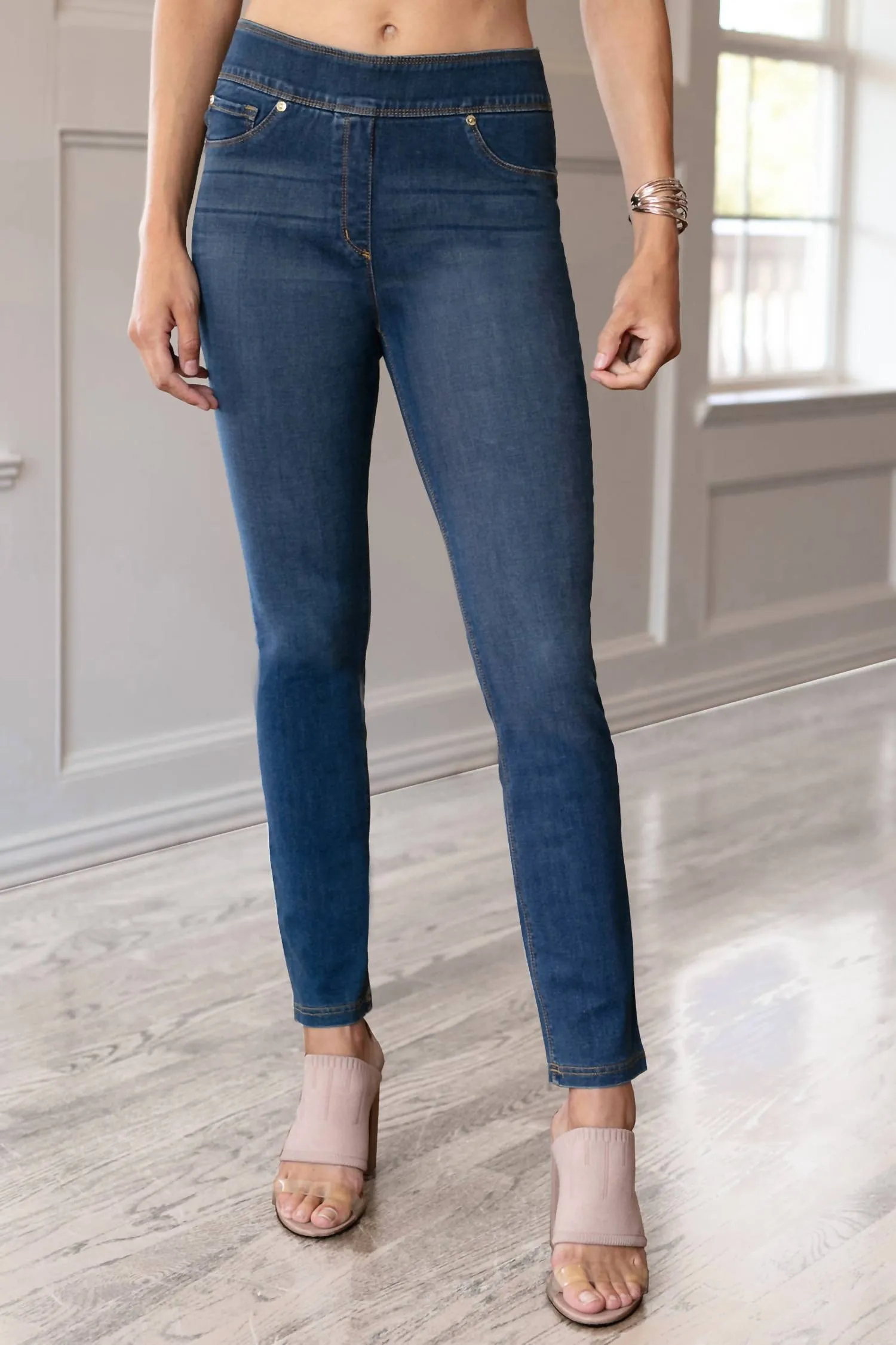 "ultra" Pull-On Ankle Jegging In Medium Indigo