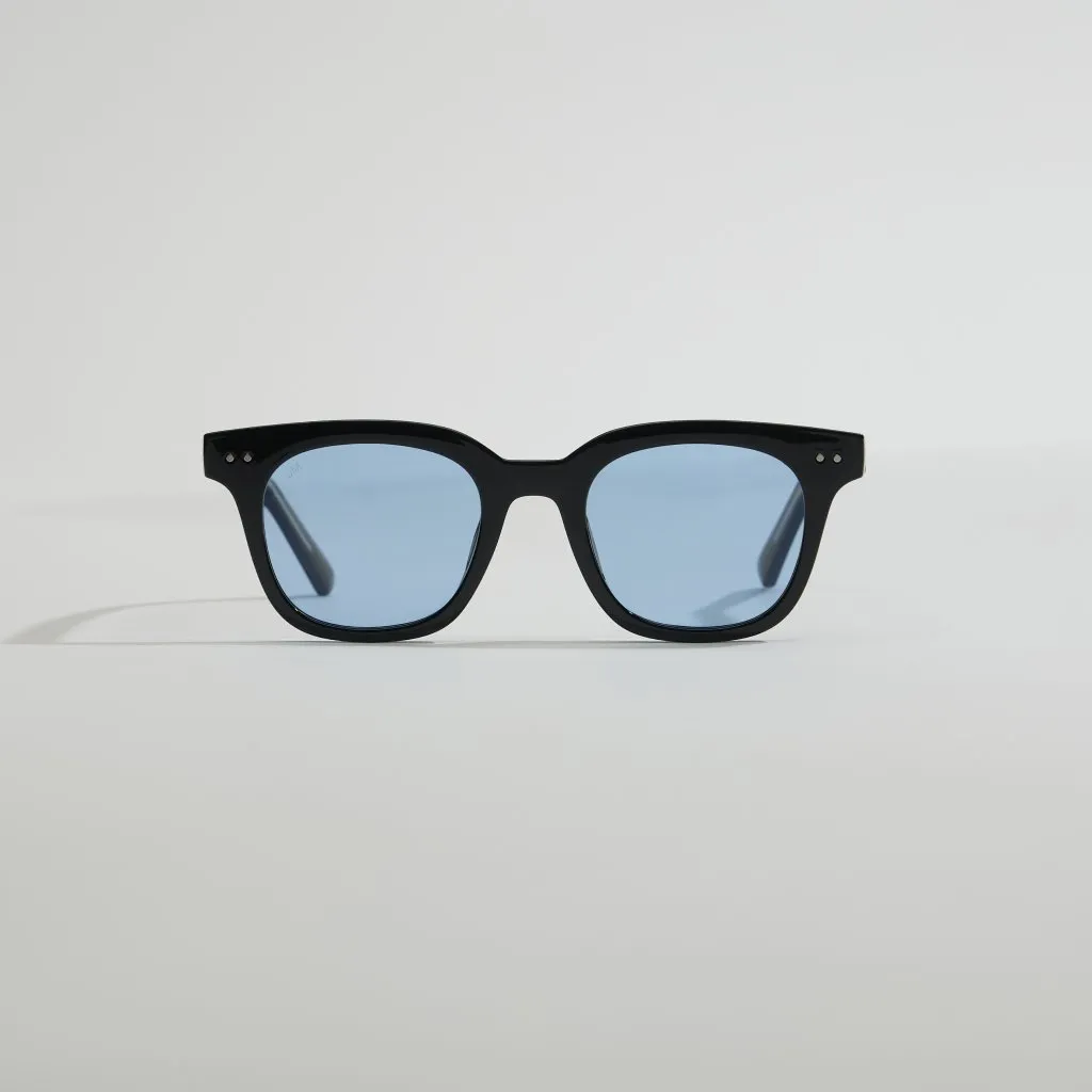 um classic wayfarer // 002