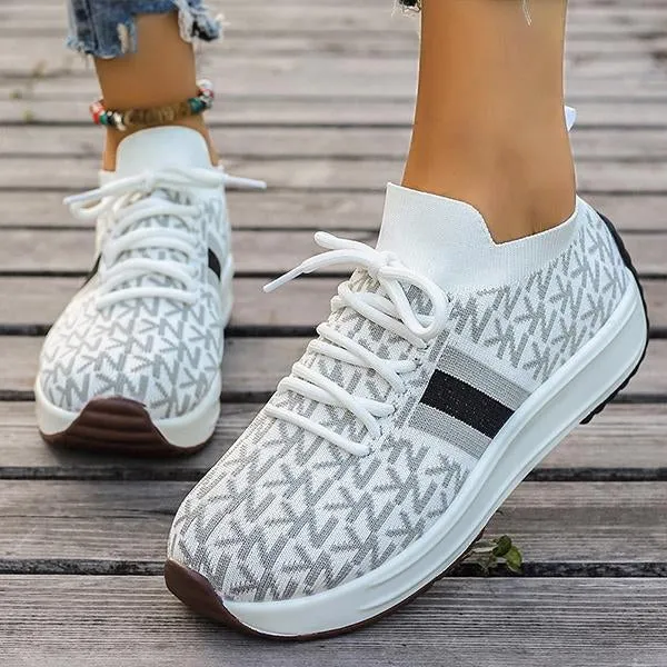 Women's Casual Flyweave Lace-Up Flat Sneakers 23953035S